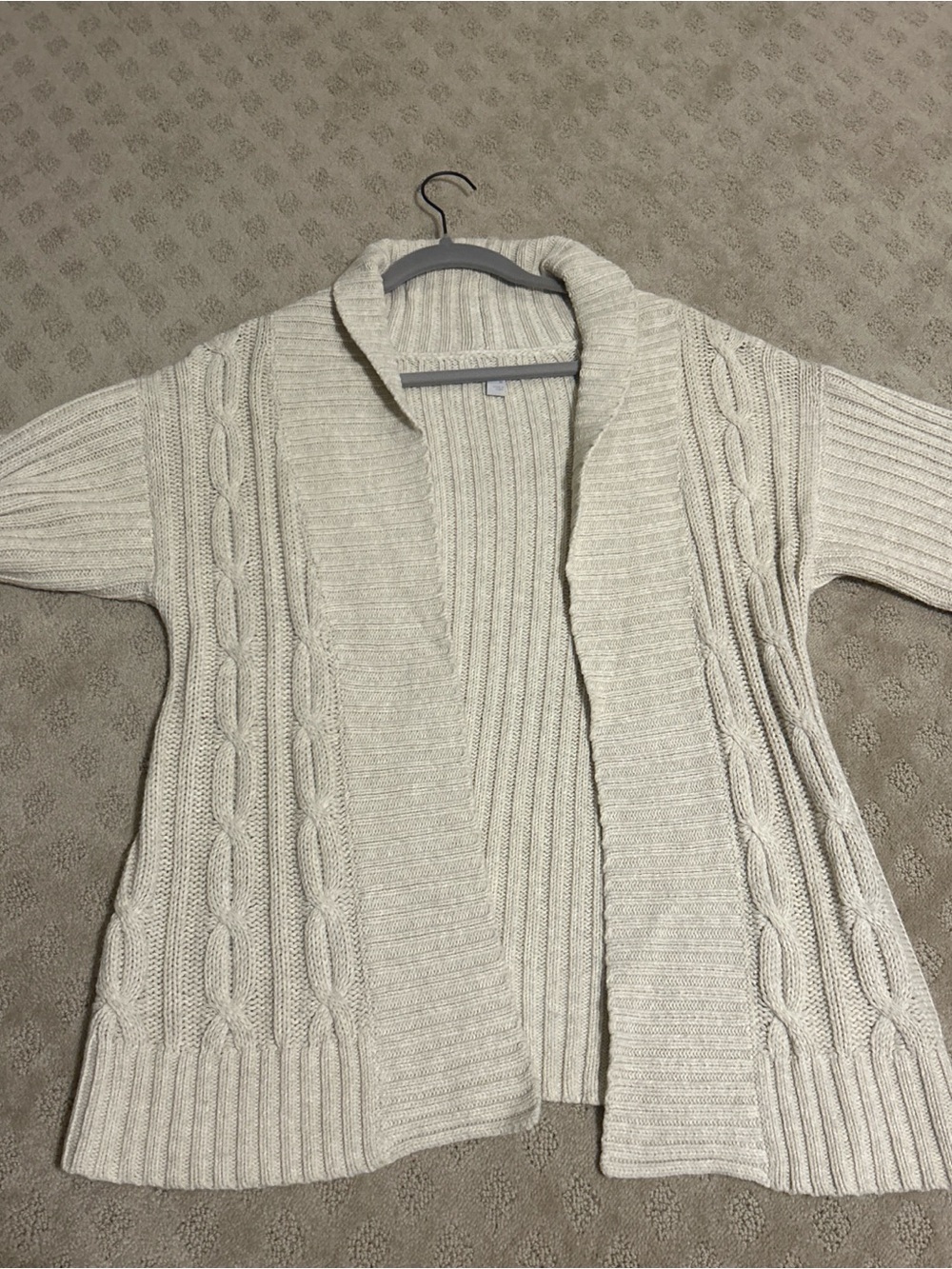 Old Navy Cream Cable Knit Open Cardigan